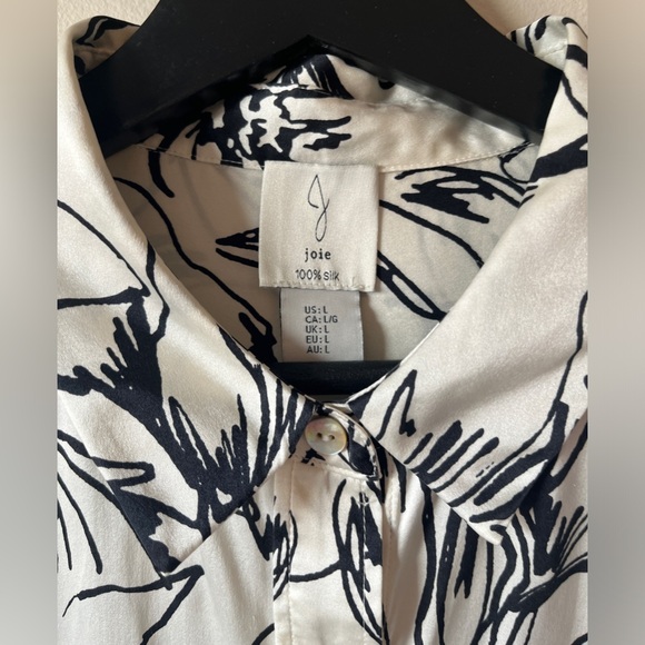 Joie 100% silk button down shirt blouse graphic flower print size M-L - Picture 3 of 6